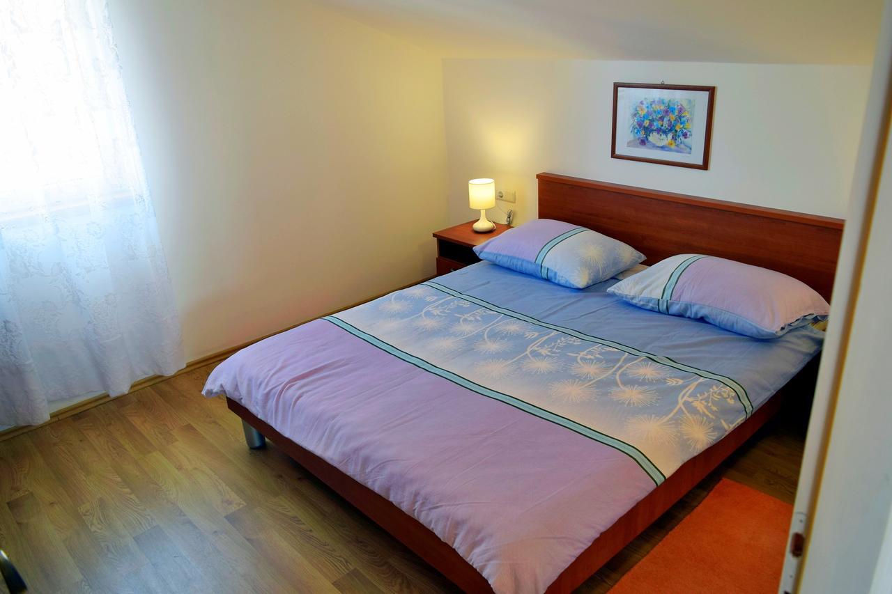 Peter Pan Apartments Palit Bagian luar foto