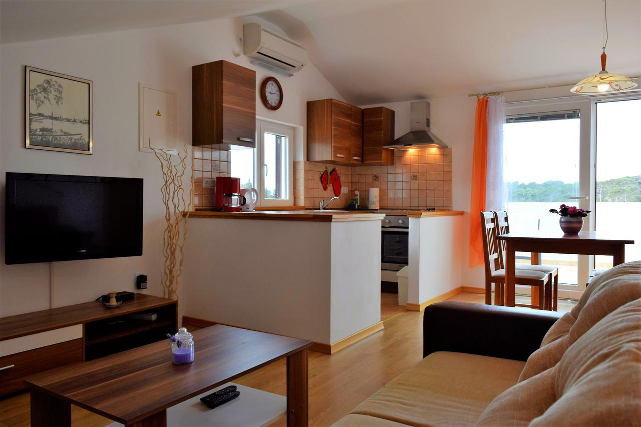 Peter Pan Apartments Palit Bagian luar foto