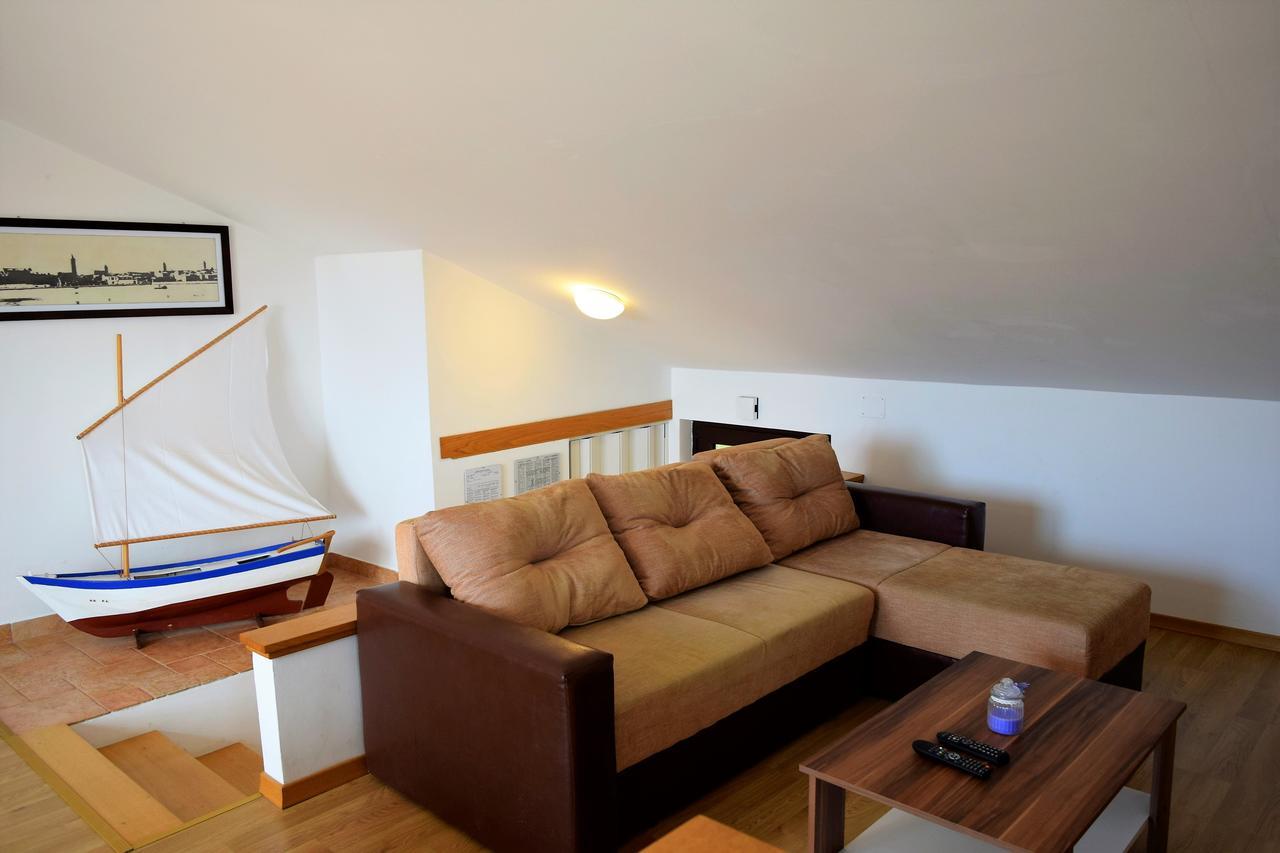 Peter Pan Apartments Palit Bagian luar foto