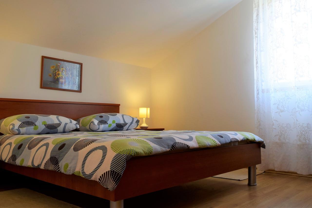 Peter Pan Apartments Palit Bagian luar foto